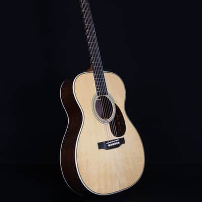 Martin OM-28 Acoustic Guitar, Natural image 8