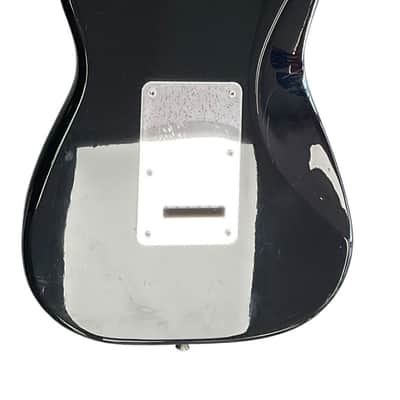 Fender Guitar - Electric Stratocaster Standard image 5