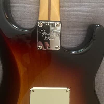 Fender American Professional Stratocaster, Maple Neck, 3-Tone Sunburst, Left Handed w/Original Hardshell Case, Mint Condition image 12