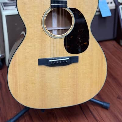 Martin Standard Series 000-18 Acoustic Guitar -Natural- w/Hard Case- New! image 20