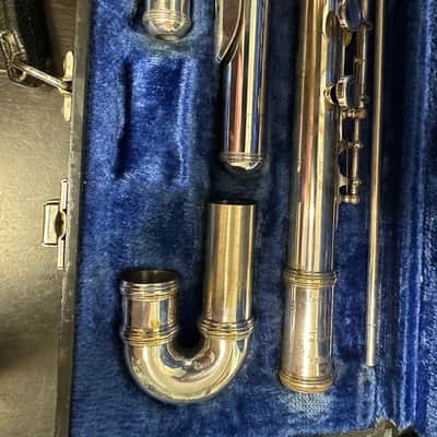 Armstrong 104 flute with curved headjoint image 2