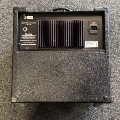 Henriksen JazzAmp 110-ER Solid State Guitar Amplifier image 2