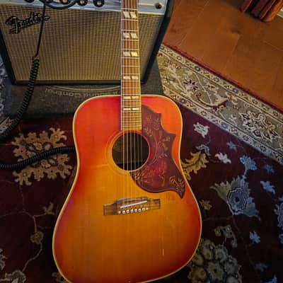 Gibson Hummingbird 1965 - Cherry Sunburst image 1
