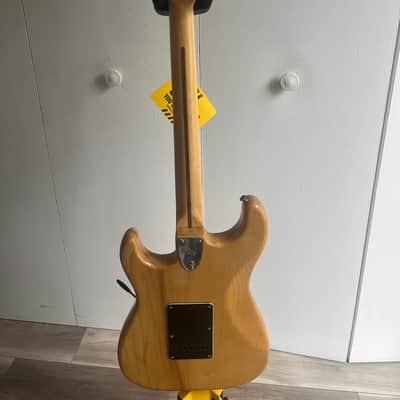 Fender Stratocaster with Maple Fretboard 1979 natural image 2