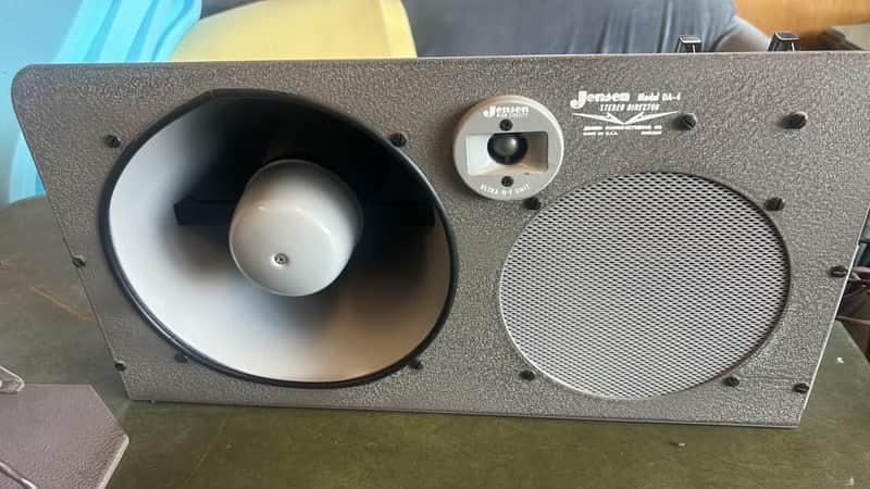 Jensen Da-4 stereo director  1958 with Jensen 15” Flexair in cabinets and original crossovers