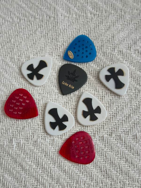 Pickboy Cross Grip Lot image 1