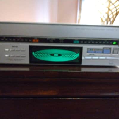 Sharp RP-117 Liner Tracking Turntable * A/B Side Playback * Fully Serviced image 3