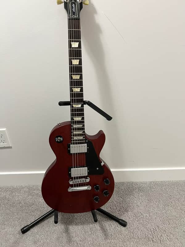Gibson Les Paul Studio Faded 2010 - 2011 | Reverb Canada