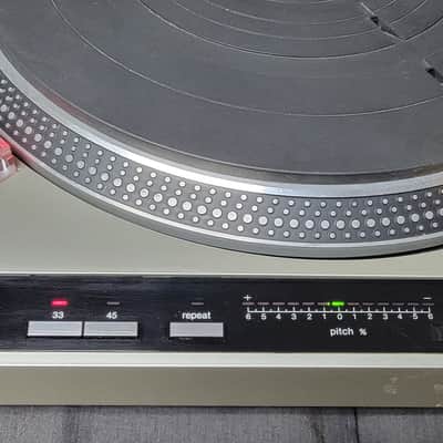Technics SL1600MK2 Fully Automatic Turntable / Record Player w/ Shure Cartridge & Stylus (video) image 5