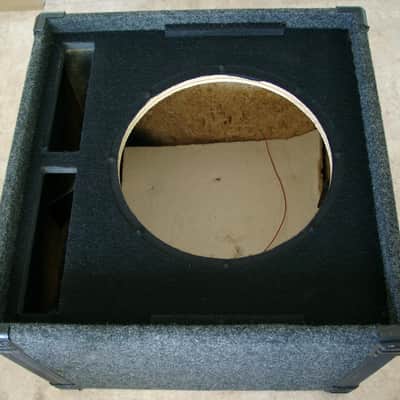 CRATE BE-115 150 W 8ꭥ 1x15' Bass Reflex Cabinet, Black Carpet Covering, 1991 image 9