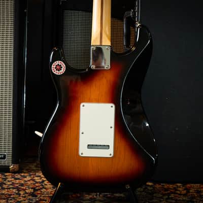 Fender Standard Stratocaster – Brown Sunburst – Maple Fingerboard – Very Good Condition image 6
