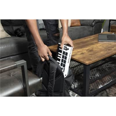 Akai Professional MPK MINI MKIII WHITE image 16