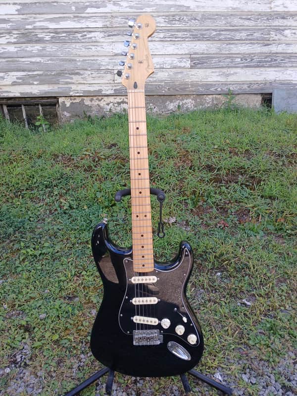 Fender Special Edition Stratocaster David Gilmour Tribute 2014 Very Nice MIM