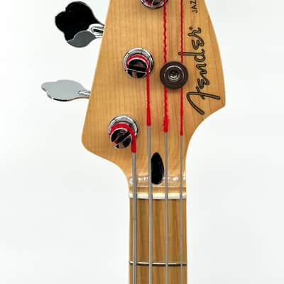 Fender Player Jazz Bass Plus Top with Maple Fretboard 2022 - Blue Burst image 6