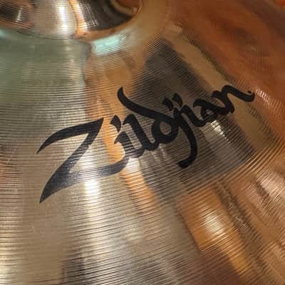 Zildjian 18" A Custom Fast Crash Cymbal 2002 - Present - Brilliant image 3