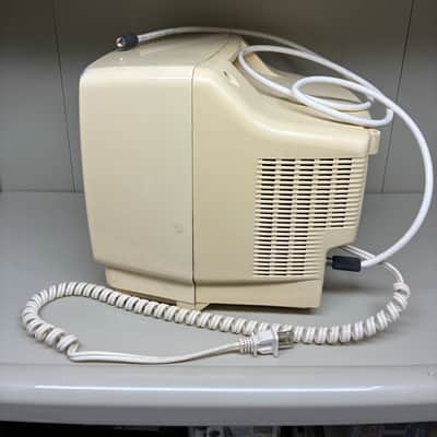 Panasonic CT-9R10T Color TV Retro Gaming 9" CRT Monitor Beige Vintage With Base image 7