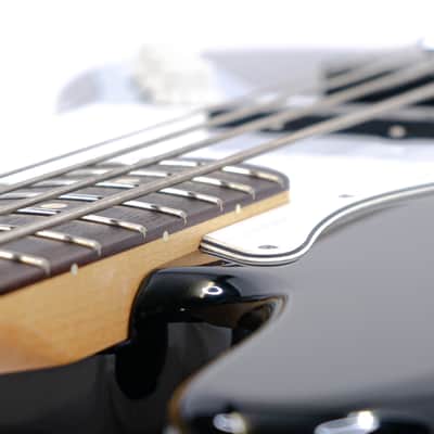 1997 MIM Fender Jazz Bass Black w/ Rosewood Board, HSC – Embrace the Groove with Iconic Style image 6