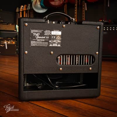 Fender Pro Junior III 1x8" Guitar Combo Amp 2018 image 2