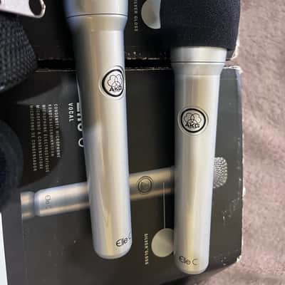 Pair of AKG Elle C 2010 - Gloss Silver image 4