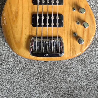 G&L L-2500 USA made 5 string bass image 2