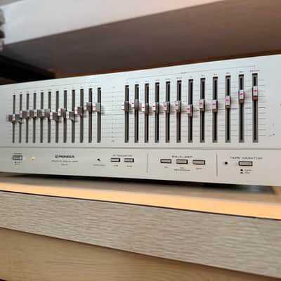 Pioneer SG-9 Graphic Equalizer Fresh Pro Servicing Near Mint Condition Awesome! image 3