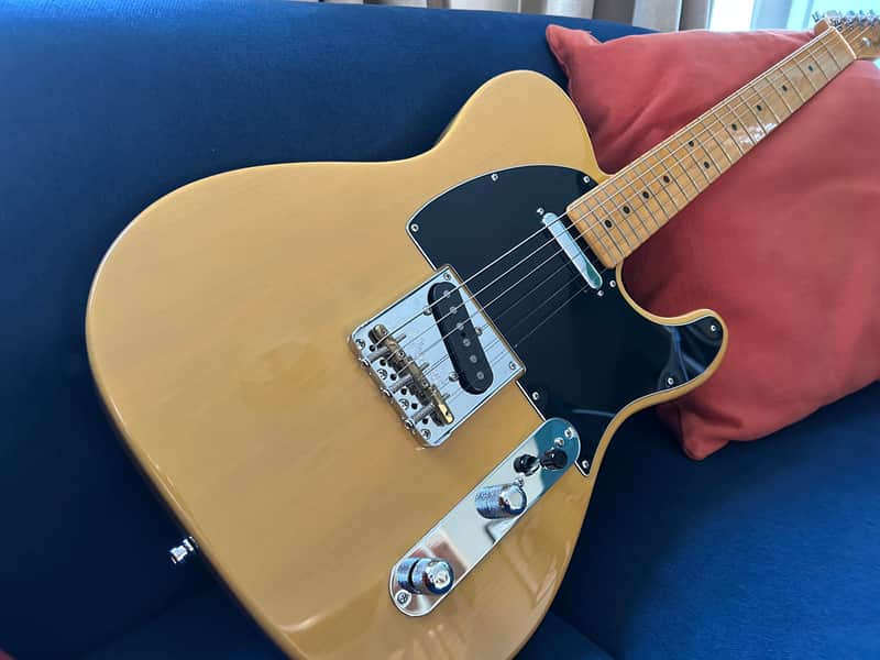 Fender American Professional II Telecaster with Maple Fretboard 2020 - Present - Butterscotch Blonde