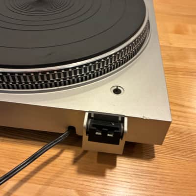 Technics SL-3200 1980s - Silver image 16
