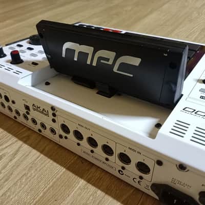 Akai MPC2500SE Special Edition image 11
