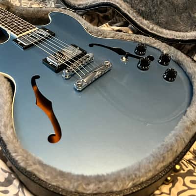 Gibson Midtown Standard 2015 - Pelham Blue Gloss with White Binding image 3
