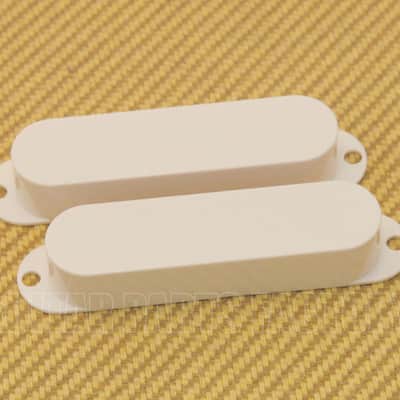 003-5570-049 (2) White '65 Reissue Mustang Guitar Pickup Covers