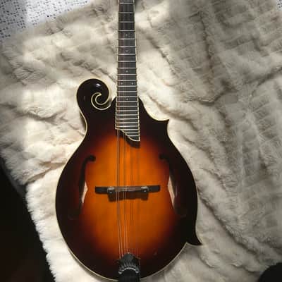Larrivee F-33 Mandolin Sunburst image 1