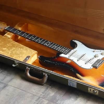 Fender Masterbuilt'60 Korina John Cruz Relic Sunburst 2010 image 2