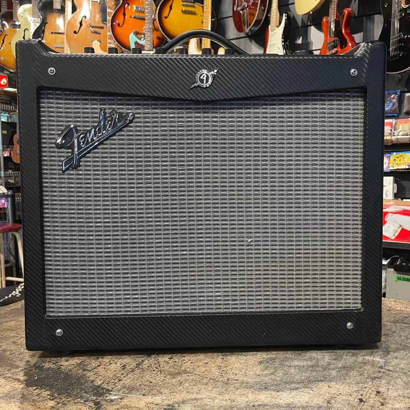 Fender Mustang III 100-Watt 1x12" Modeling Guitar Combo 2011 - 2012 - Black image 1