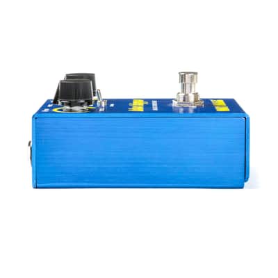 Way Huge Smalls Blue Hippo MKIII Chorus Vibrato Effects Pedal - Clearance image 2