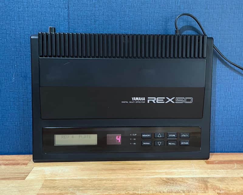 YAMAHA REX50 デジタルマルチエフェクター フットスイッチ付き Vintage Yamaha REX50 Multi-Effects Pedal - Evolution Music