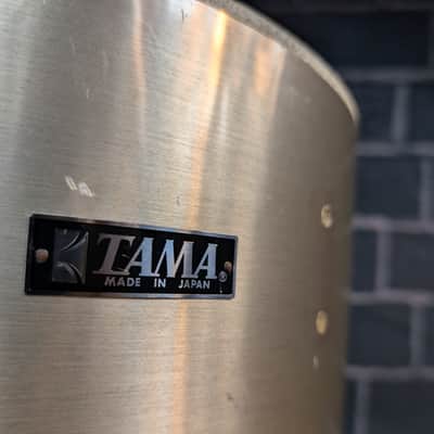 Tama Imperialstar 16"x14" Concert Tom Drum Shell – 1979 – Hairline Chrome Wrap – 9‑Ply Mahogany Interior w/ Zola‑Coat – 8‑Lug Shell image 15