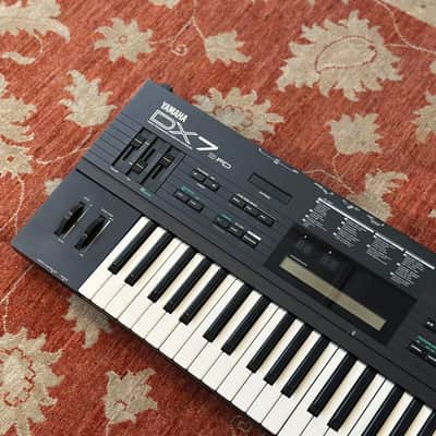 YAMAHA DX7-II-FD image 3