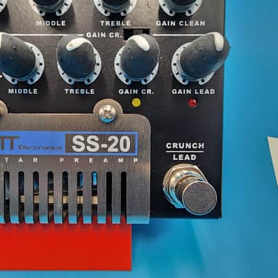 AMT SS-20 Tube Preamp Guitar Effect Pedal 3 Channel Overdrive Distortion Bass SS image 4