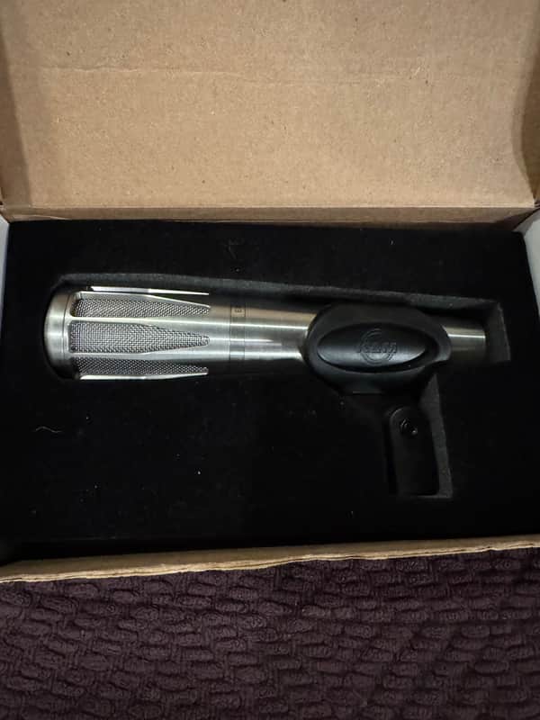 Earthworks SR314 Handheld Cardioid Small Diaphragm Condenser Microphone 2010s - Stainless Steel image 1