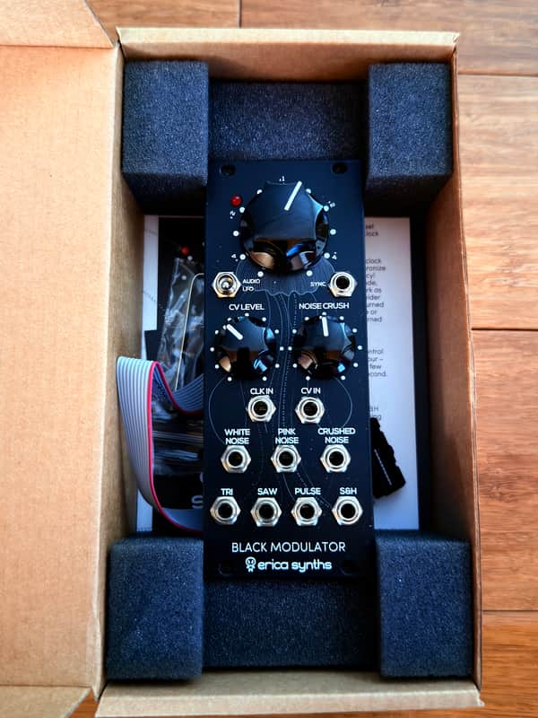 Erica Synths Black Modulator V2