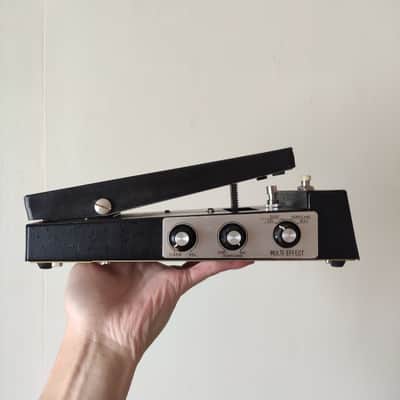 Shin-ei Companion Me-7 me-8 Siren Surf Hurricane Wah Wah filter Volume multi effect pedal guitar image 1