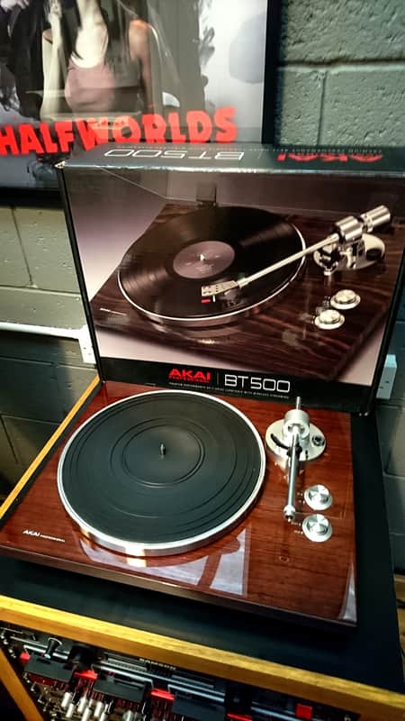 Akai BT-500 Belt Drive Turntable image 1