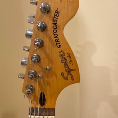 Squier 2004 Standard Deluxe with Quilted Maple Top in VERY good condition image 3