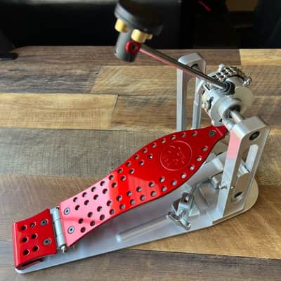 DW Machined Chain Drive Single Pedal - Special Edition Red image 3