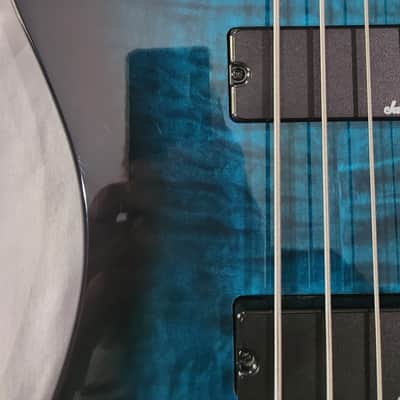 Jackson JS3Q Kelly Bird IV Bass with Rosewood Fretboard, Case & Strap 2024 image 4