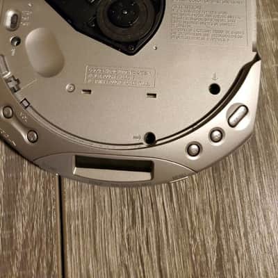 Sony Car Discman Model D-802K Digital Mega Bass CD Player image 3