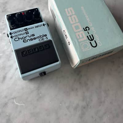 Boss CE-5 Chorus Ensemble (Blue or Pink Label) | Reverb