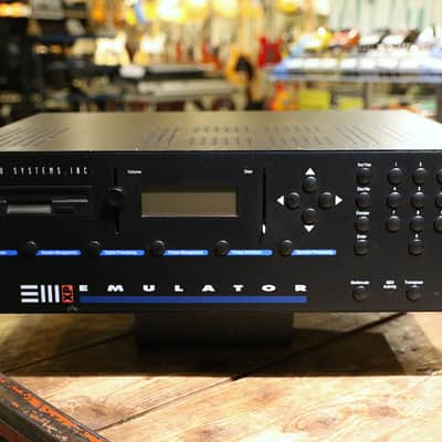 E-MU Systems Emulator III XP Rackmount 32-Voice Sampler Workstation 1993 - Black