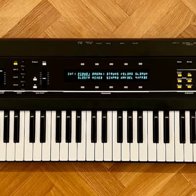 Ensoniq ESQ-1 Wave Synthesizer 1986 - Black