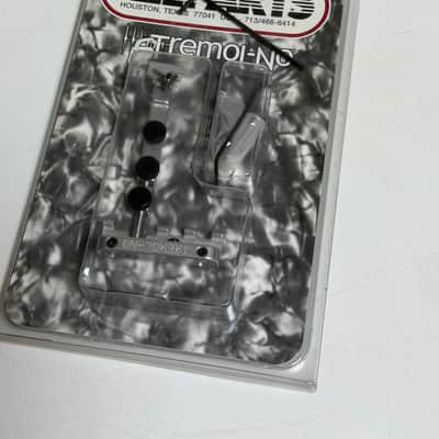 Allparts Tremol-No Clamp Floating Bridge Locking Device image 1